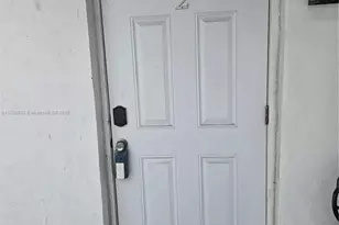 5712 Hollywood Blvd, Hollywood, FL 33021 - Photo 13