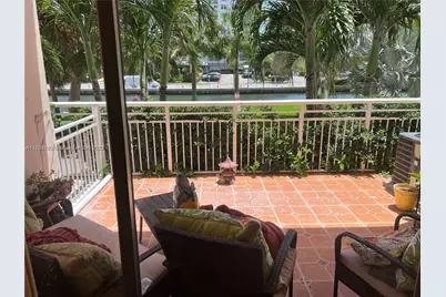 400 Kings Point Dr #106, Sunny Isles Beach, FL 33160 - Photo 25