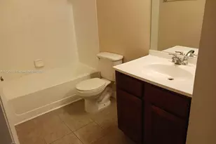 7630 Westwood Dr, Tamarac, FL 33321 - Photo 5