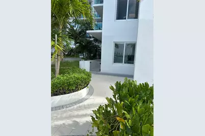 1000 West Ave #BS107, Miami Beach, FL 33139 - Photo 9