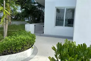 1000 West Ave, Miami Beach, FL 33139 - Photo 9