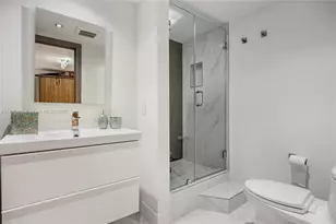 18671 Collins Ave, Sunny Isles Beach, FL 33160 - Photo 7