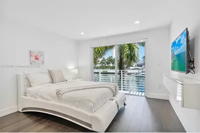 201 Atlantic Ave, Sunny Isles Beach, FL 33160 - Photo 23