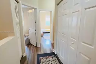 1007 NE 208th St, Miami, FL 33179 - Photo 47