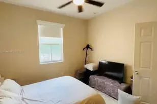 1007 NE 208th St, Miami, FL 33179 - Photo 49