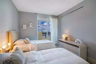 17875 Collins Ave #2602, Sunny Isles Beach, FL 33160 - Photo 13