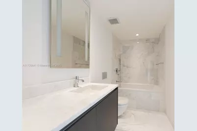 1451 Brickell Ave #2103, Miami, FL 33131 - Photo 17