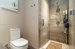 18975 Collins Ave, Sunny Isles Beach, FL 33160 - Photo 47