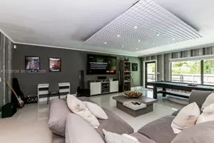 9555 NW 2nd Ave, Miami Shores, FL 33150 - Photo 19