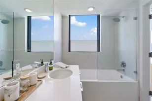501 NE 31st St, Miami, FL 33137 - Photo 15