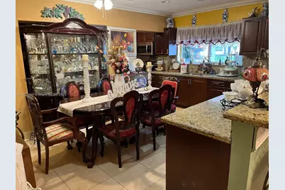 6760 W 6th Ct, Hialeah, FL 33012 - Photo 25
