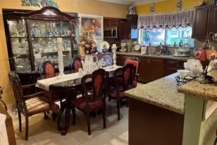 6760 W 6th Ct, Hialeah, FL 33012 - Photo 25