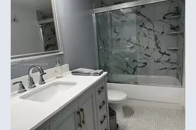 5401 Collins Ave #430, Miami Beach, FL 33140 - Photo 43