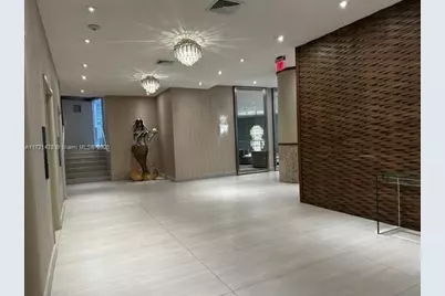 5401 Collins Ave #430, Miami Beach, FL 33140 - Photo 13