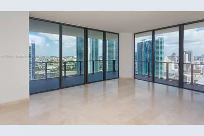 68 SE 6 Street #2112, Miami, FL 33131 - Photo 5