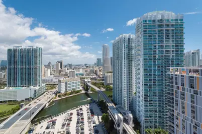 68 SE 6 Street #2112, Miami, FL 33131 - Photo 3