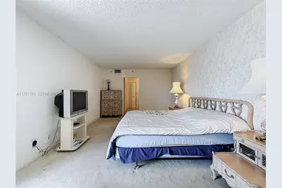 20225 NE 34th Ct #817, Aventura, FL 33180 - Photo 37