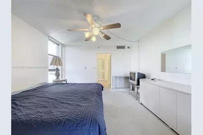 20225 NE 34th Ct #817, Aventura, FL 33180 - Photo 35