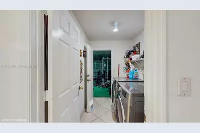 5323 NW 109th Ct, Doral, FL 33178 - Photo 15