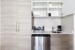 777 N Ocean Dr, Hollywood, FL 33019 - Photo 5