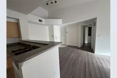 2360 E Preserve Way #305, Miramar, FL 33025 - Photo 11