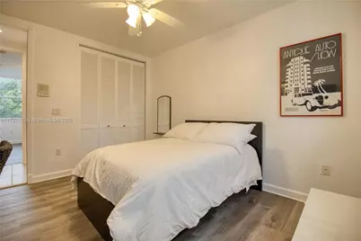 2200 Lincoln Ave, Miami, FL 33133 - Photo 23