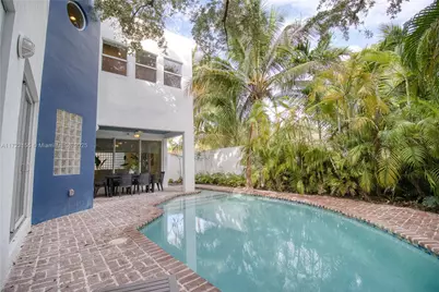 2200 Lincoln Ave, Miami, FL 33133 - Photo 25