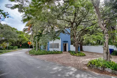 2200 Lincoln Ave, Miami, FL 33133 - Photo 31