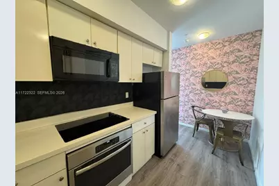 810 7th St #207, Miami Beach, FL 33139 - Photo 3