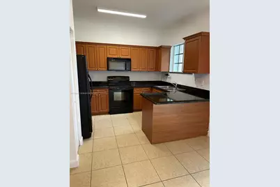 2589 NE 4th St #205, Homestead, FL 33033 - Photo 1