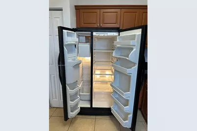 2589 NE 4th St #205, Homestead, FL 33033 - Photo 3