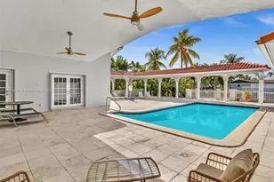 12904 Banyan Rd, North Miami, FL 33181 - Photo 17