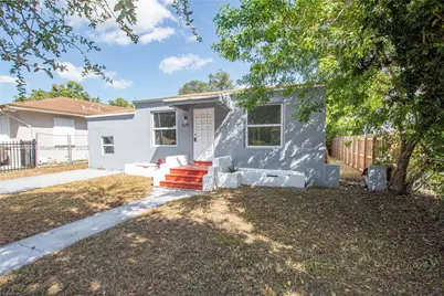 575 NW 49th St, Miami, FL 33127 - Photo 19