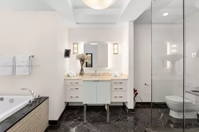 1 N Fort Lauderdale Beach Blvd #2102, Fort Lauderdale, FL 33304 - Photo 33