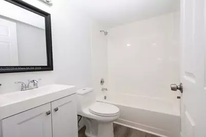 8240 SW 210 Th #320, Cutler Bay, FL 33189 - Photo 11