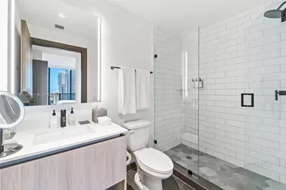 398 NE 5th St #3209, Miami, FL 33132 - Photo 15