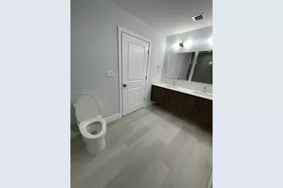 1938 Jackson St #301, Hollywood, FL 33020 - Photo 23