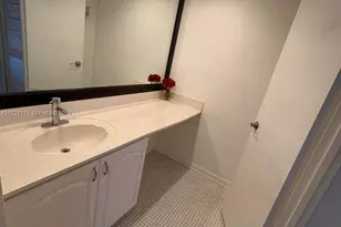 4001 S Ocean Dr, Hollywood, FL 33019 - Photo 25