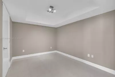 50 Biscayne Blvd #4208, Miami, FL 33132 - Photo 13