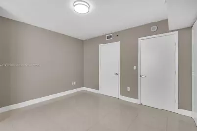 50 Biscayne Blvd #4208, Miami, FL 33132 - Photo 21