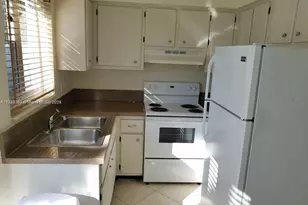 1231 NE 23rd Ave, Pompano Beach, FL 33062 - Photo 15