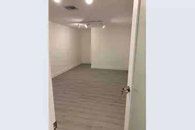 638 NW 62nd St, Miami, FL 33150 - Photo 3