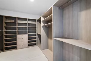 851 NE 1st Ave, Miami, FL 33132 - Photo 17