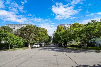 133 NE 48th St, Miami, FL 33137 - Photo 13
