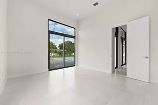 12025 SW 46th St, Miami, FL 33175 - Photo 33