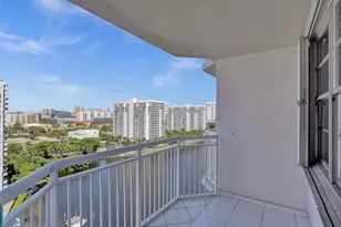 18071 Biscayne Blvd, Aventura, FL 33160 - Photo 37