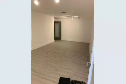 638 NW 62nd St, Miami, FL 33150 - Photo 7