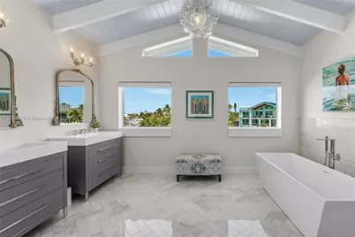 186 Bayview Dr, Islamorada, FL 33036 - Photo 27