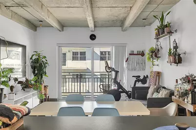 1025 Alton Rd #602, Miami Beach, FL 33139 - Photo 11