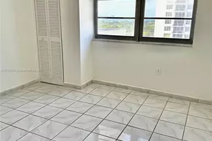 5701 Collins Ave, Miami Beach, FL 33140 - Photo 13
